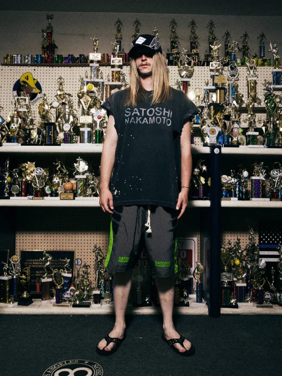 SATOSHI NAKAMOTO ROAD RASH TEE BLACK